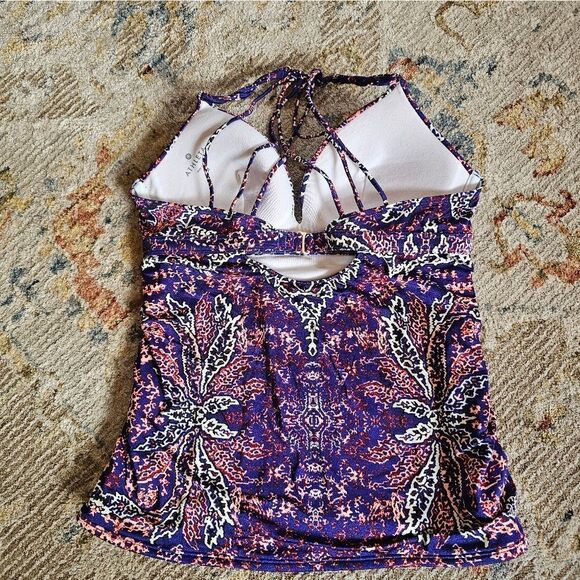 ATHLETA Aqualuxe Print Molded Tankini Top Paradise Print, Sz M, Like New - Picture 6 of 7
